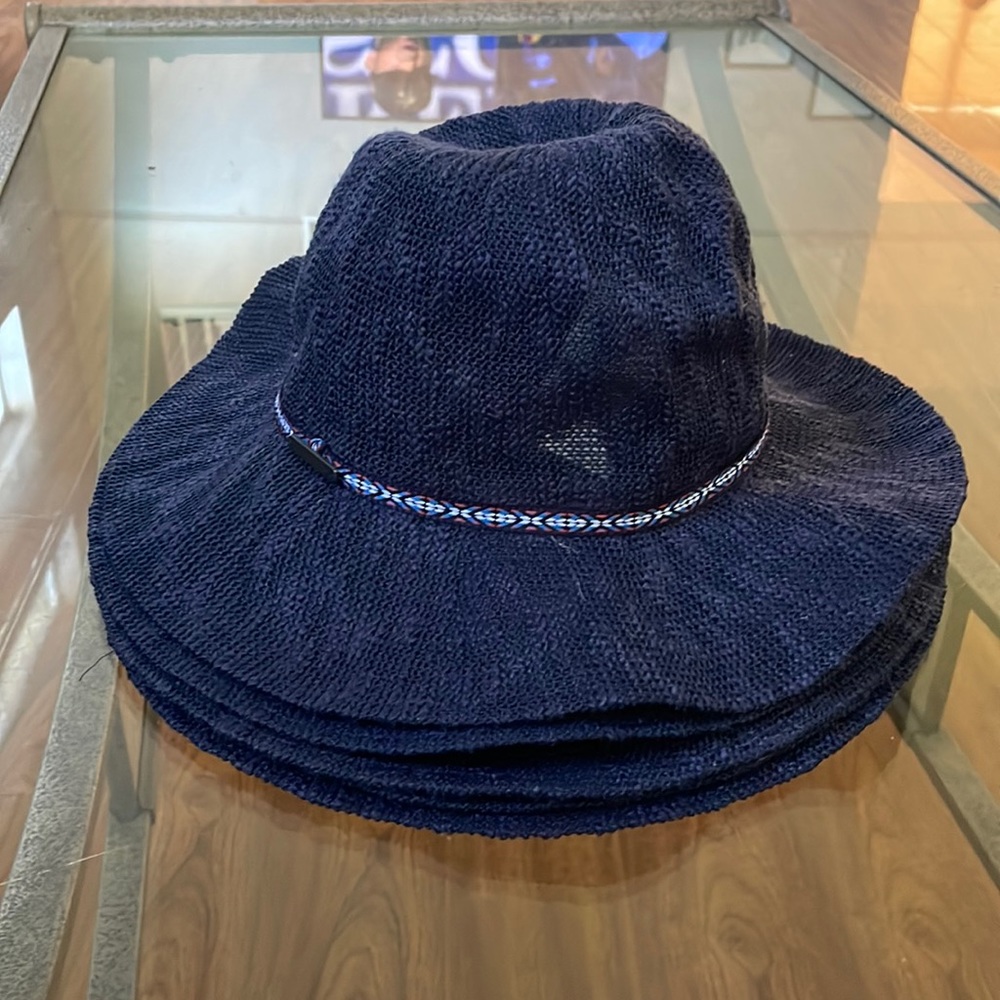 Navy crushable hat